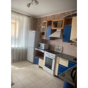 Омск, улица Перелета, 12к1